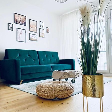 Apartament Z Widokiem Na Morze กดัญสก์ ภายนอก รูปภาพ